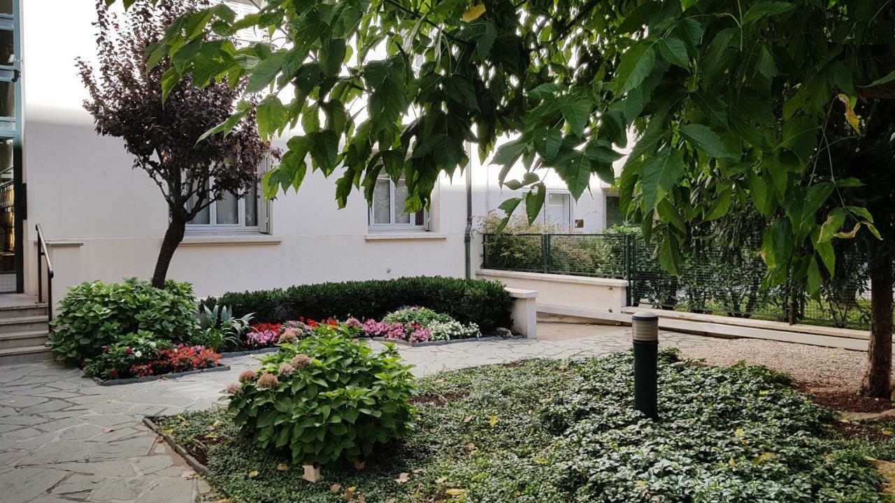 Plein Sud Terrasse Climatisation Garage Netflix Apartment Лион Екстериор снимка